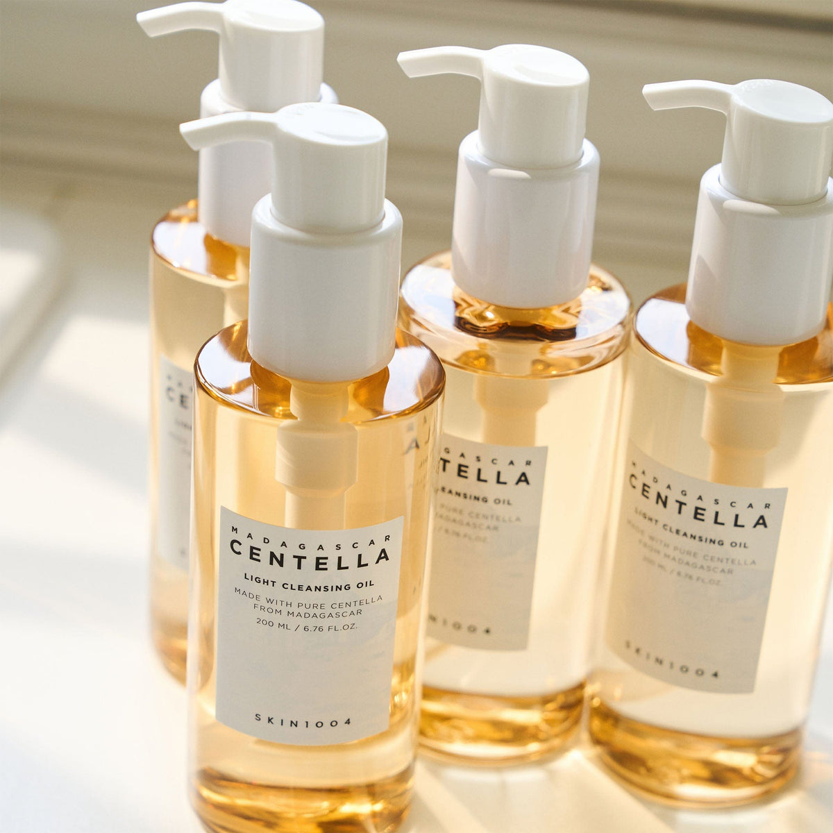 SKIN1004 - Madagascar Centella Light Cleansing Oil, 200ml